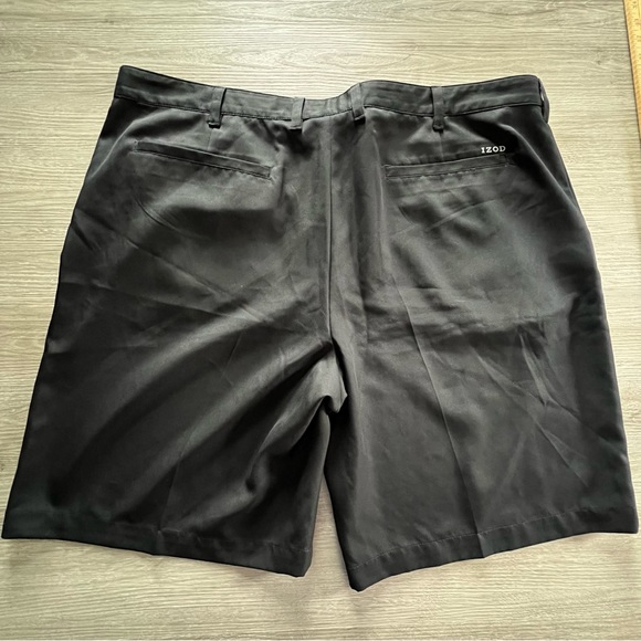 Izod Golf shorts Black Size 44 waist - Picture 2 of 7